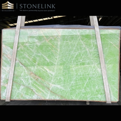 Crystal Green onyx slab