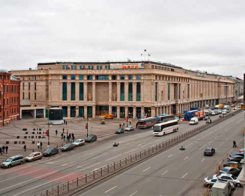 Centre commercial Galeria, Saint-Pétersbourg, Russie
    